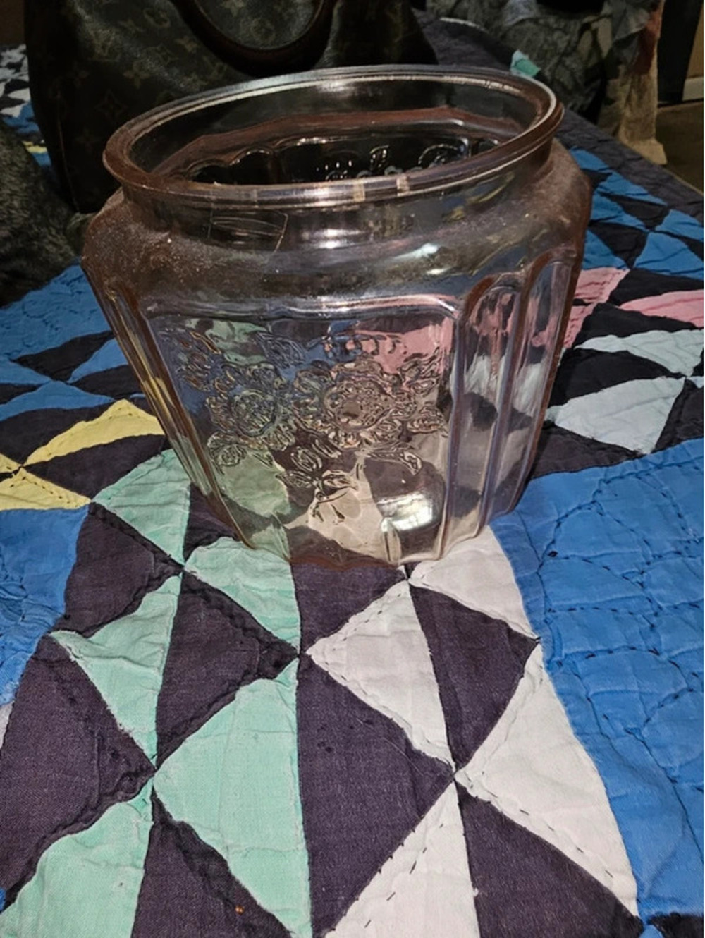 Pink Depession Ginger Jar no Lid